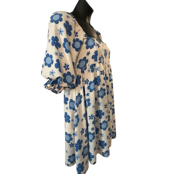 Sweet Lemon Women's Blue White Floral Short Puff Sleeve Babydoll Dress Large - Picture 3 of 8